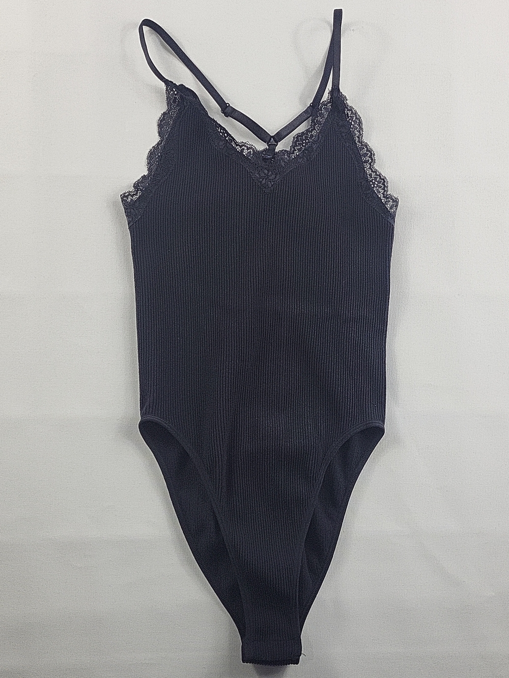 Rose + Vine Black Ribbed Lace Trim Cami Bodysuit XS